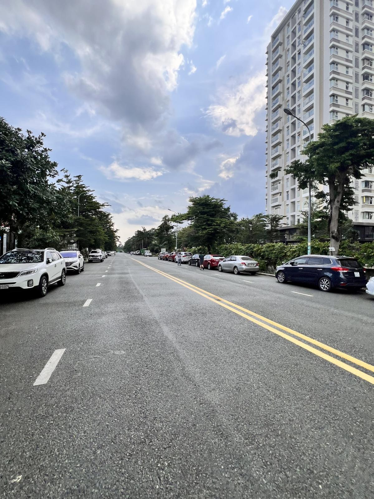 Chuyển nhượng đất nền Nam Long