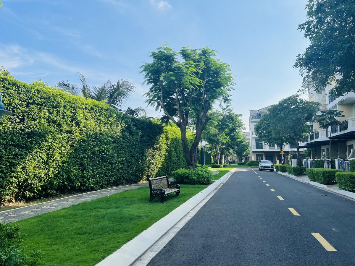 Chuyển nhượng Verosa Park